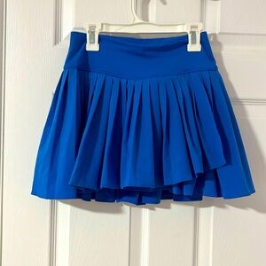 Offline by Aerie royal blue pleated tennis skirt with pockets in the shorts
